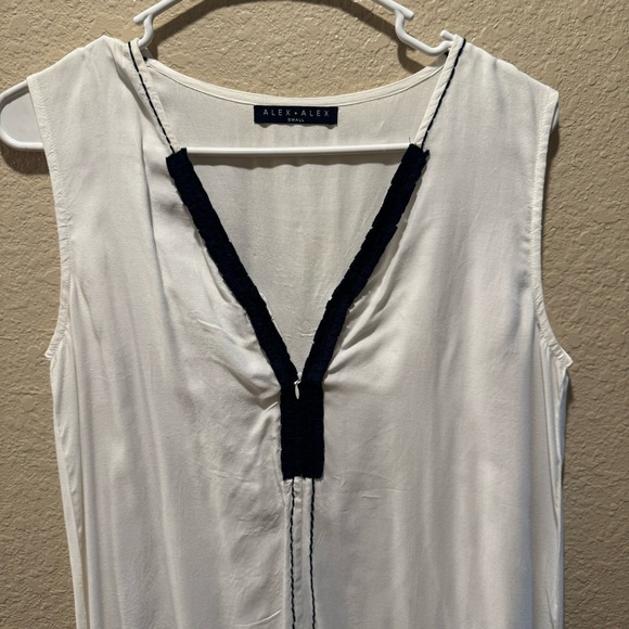 Alex & Alex size S White Linen Dress - Picture 5 of 5